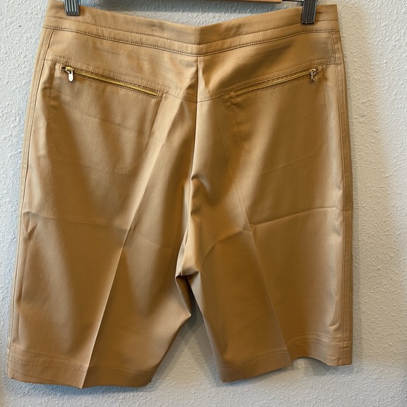 Tail Tech Performance khaki athletic shorts - Picture 13 of 13